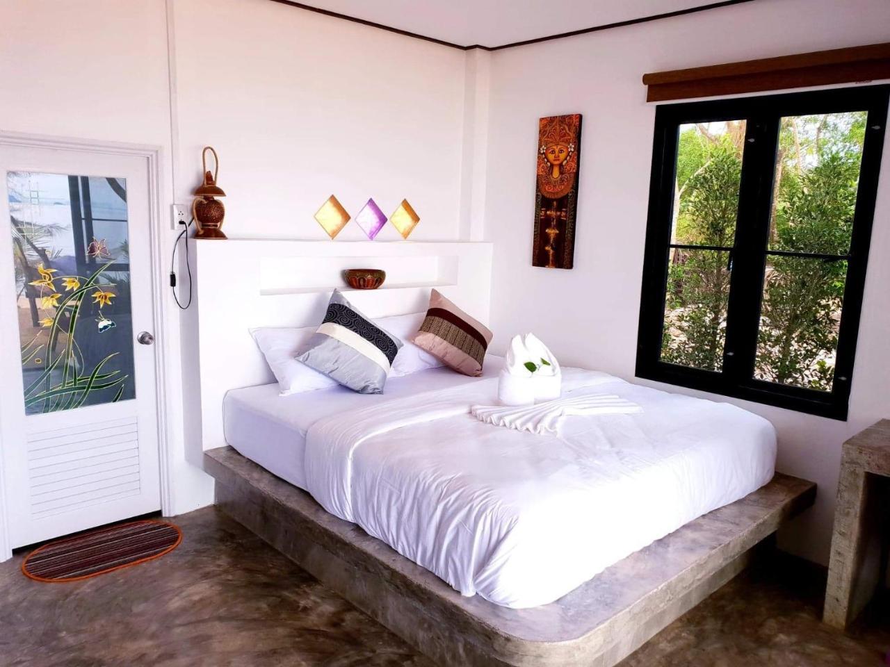 Sabai Sabai Beach Bungalows Koh Phayam Exterior foto